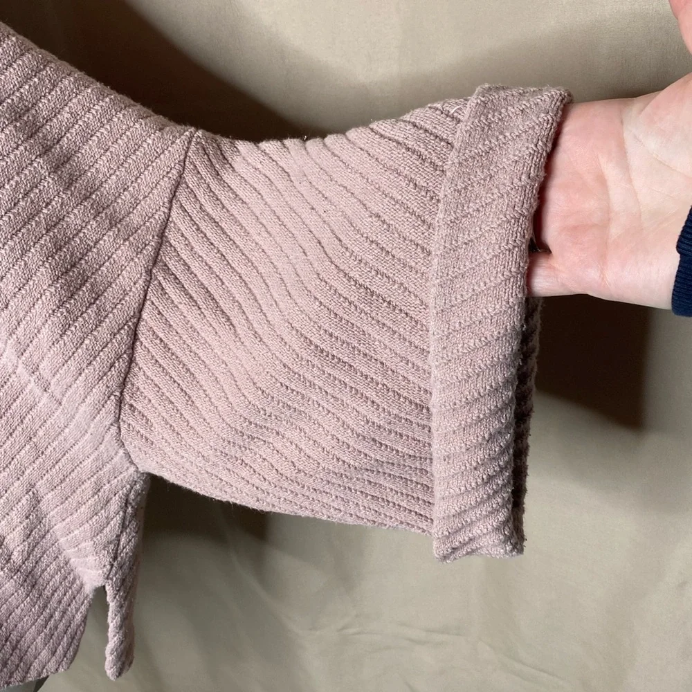 Free People Small Pink Oversized Sweater - Picture 4 of 8